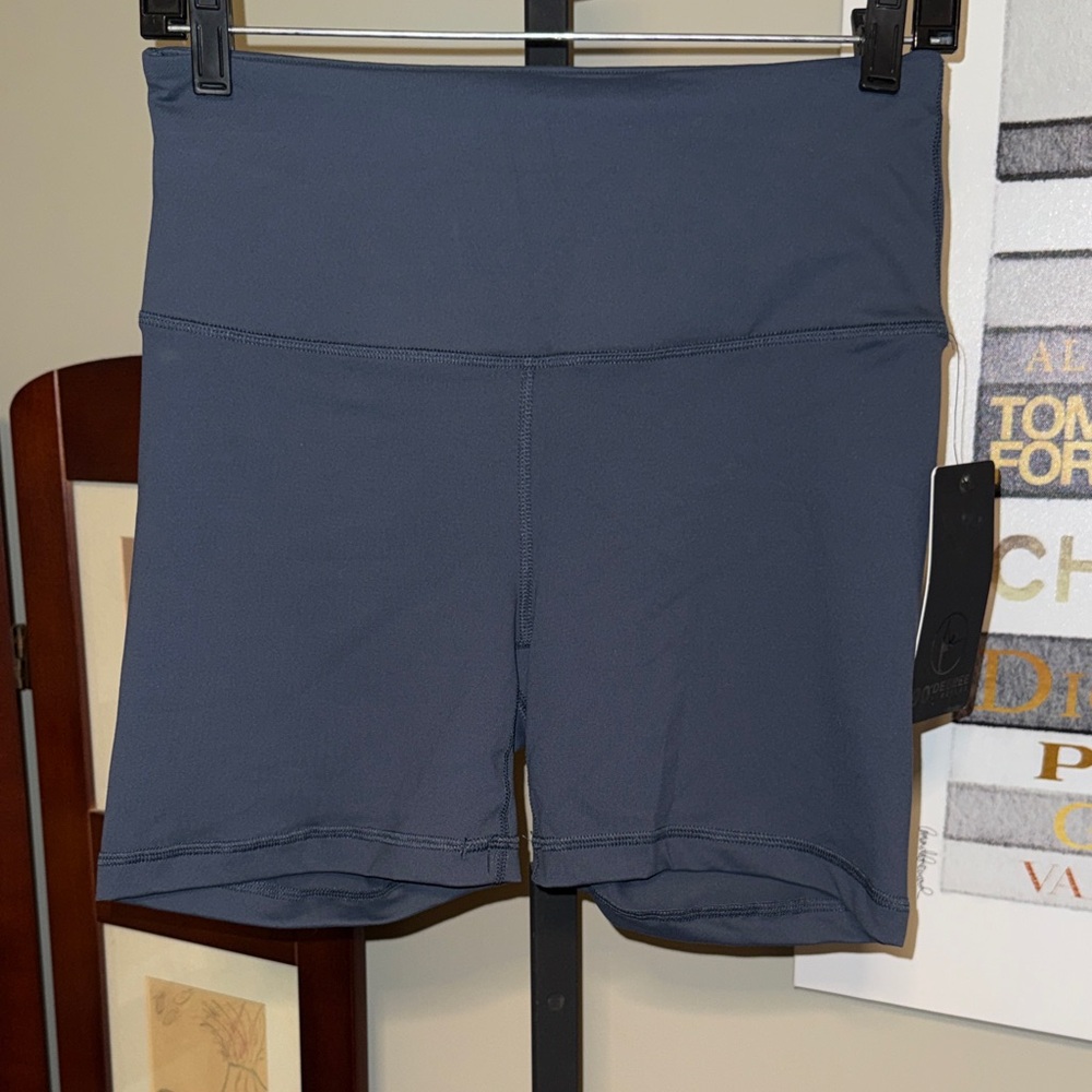 New 90 degrees High-Rise Women's Bike Shorts in Charcoal Gray